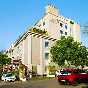  Hotel Orana Aurnum India