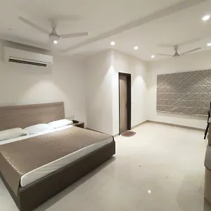  Hotel Bagla Atithi Banaras India