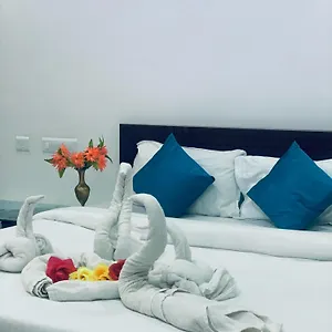 ***** Guest house Deluxe Residency India